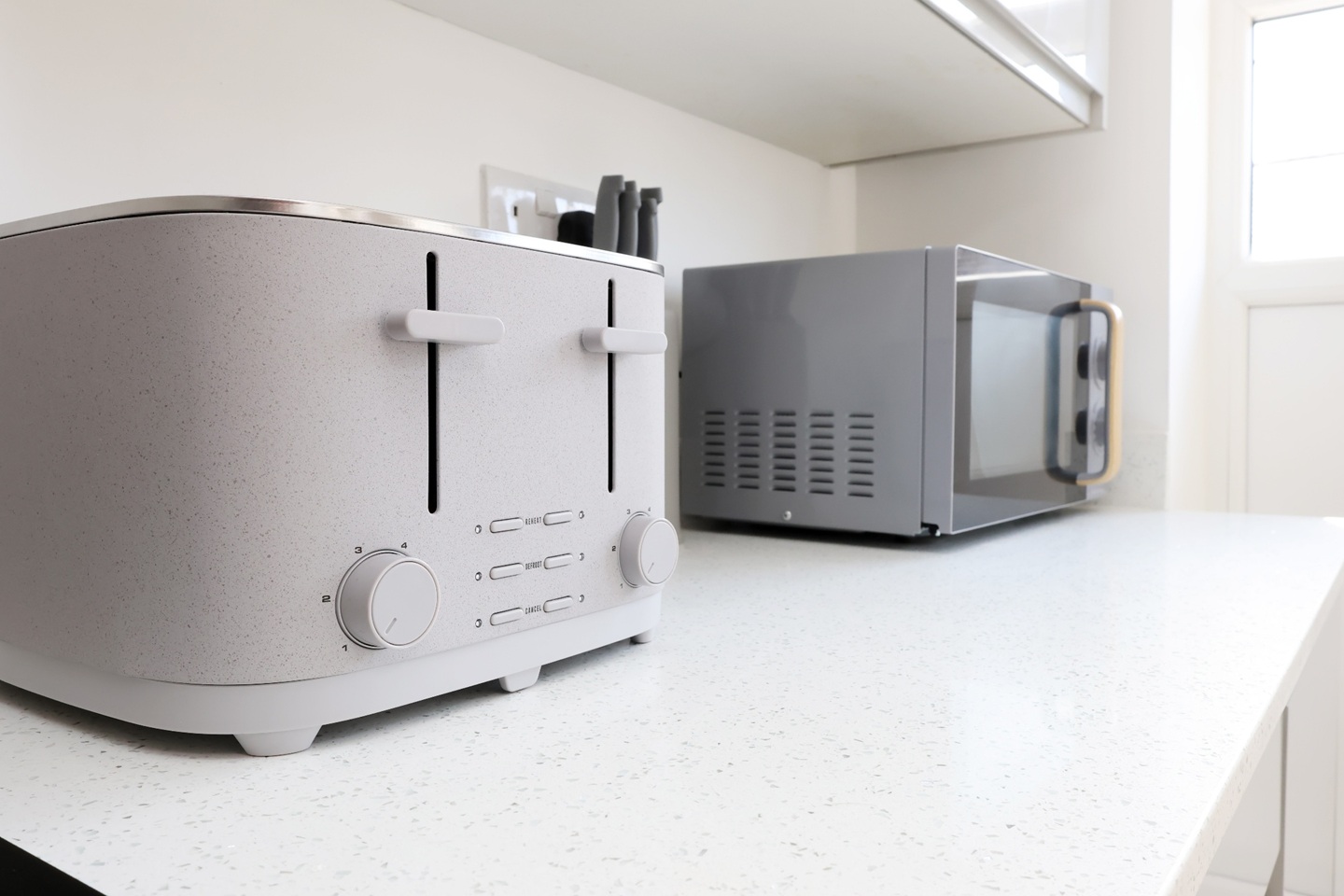 Additional image 7 of 2 Bed Flat, Broadway, CF24, N1 7GU