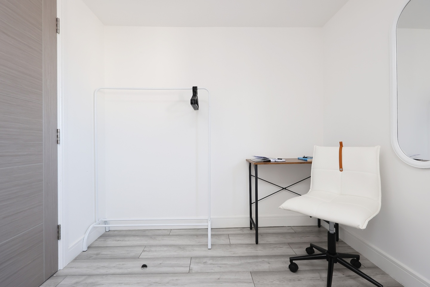 Additional image 44 of 2 Bed Flat, Broadway, CF24, N1 7GU