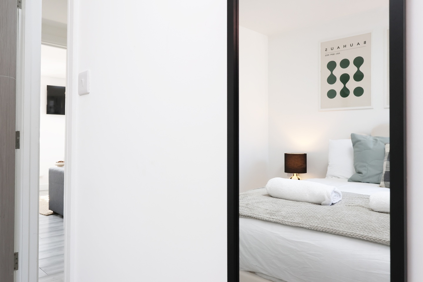 Additional image 56 of 2 Bed Flat, Broadway, CF24, N1 7GU