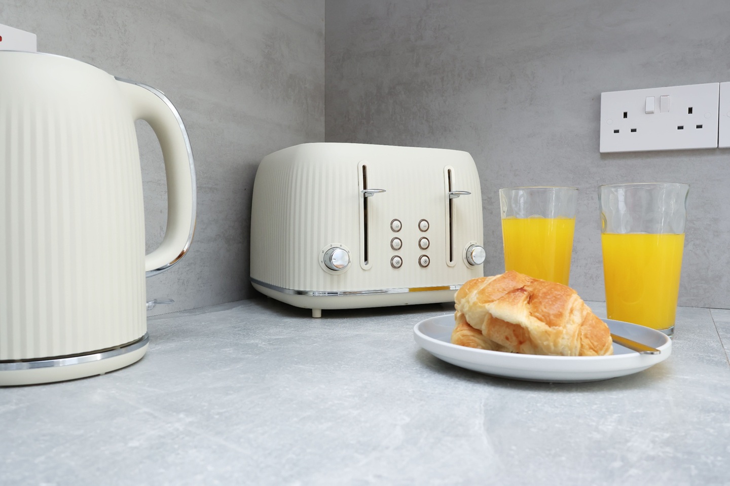 Additional image 11 of 2 Bed Terraced House, Treorchy Street, CF24, N1 7GU