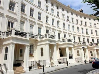 Room in a Shared Flat, Adelaide Crescent, BN3