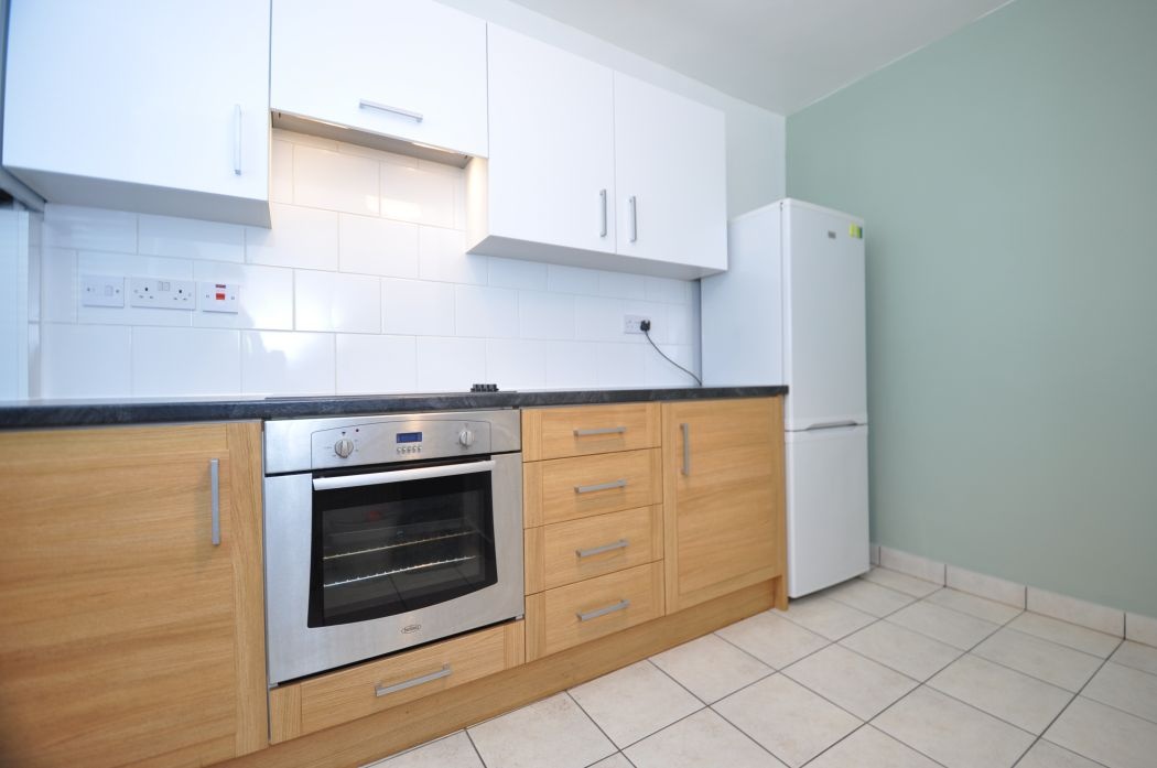 1 Bed Flat, Buxton Court, N1 photo 4