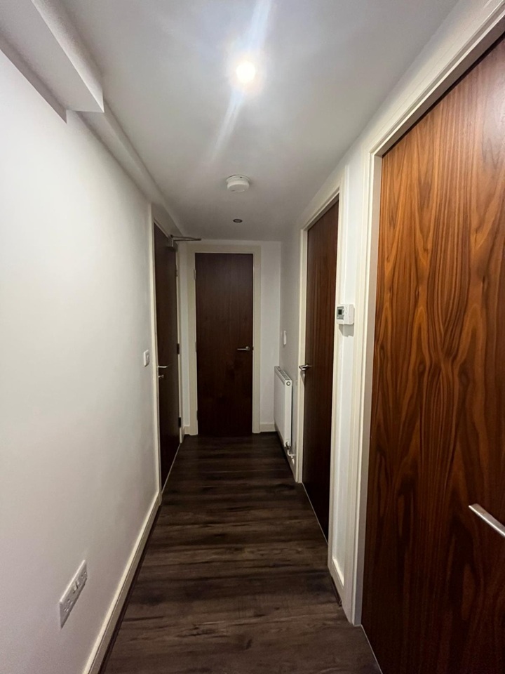 Birmingham - 1 Bed Flat, Fabrick Square, B12 - To Rent Now for £895.00 p/m