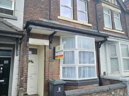 3 Bed Terraced House, King Street, ST4