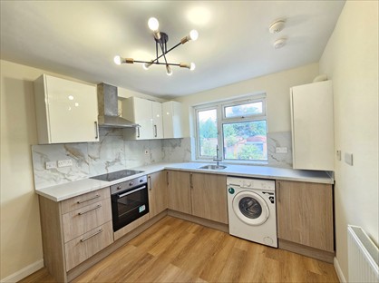2 Bed Flat, Forest Lane, E15