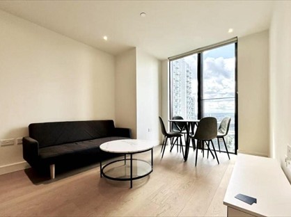 2 Bed Flat, Hampton Tower, E14