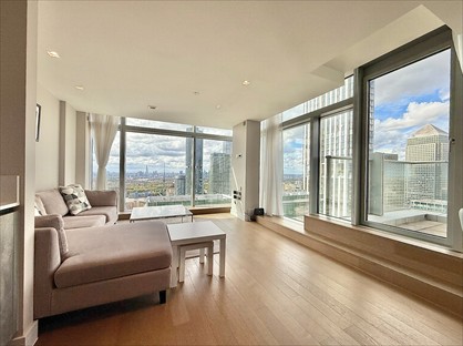 2 Bed Flat, Pan Peninsula Square, E14