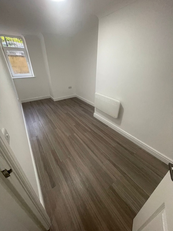 Additional image 6 of 2 Bed Flat, Fairhope Court, M6, N1 7GU