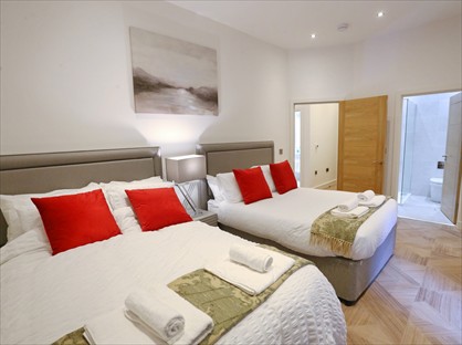 3 Bed Flat, Blackfriars Road, M3