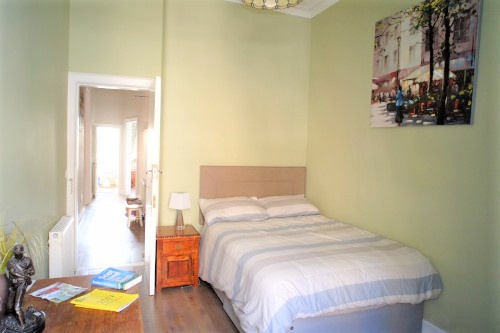 2 Bed Flat, Edinburgh, EH7 photo 4