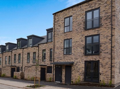 2 Bed Flat, Bird Close, B12