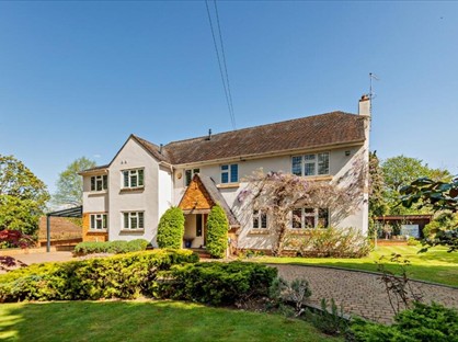 6 Bed Detached House, The Hatch, SL4