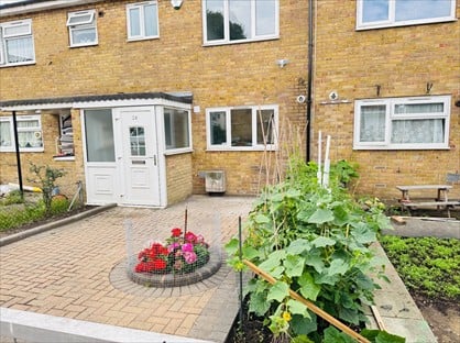 3 Bed Terraced House, Talbot Road, E6