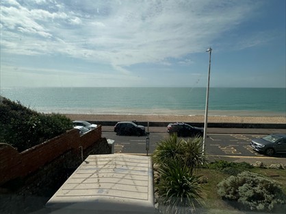 Studio Flat, The Esplanade, CT20