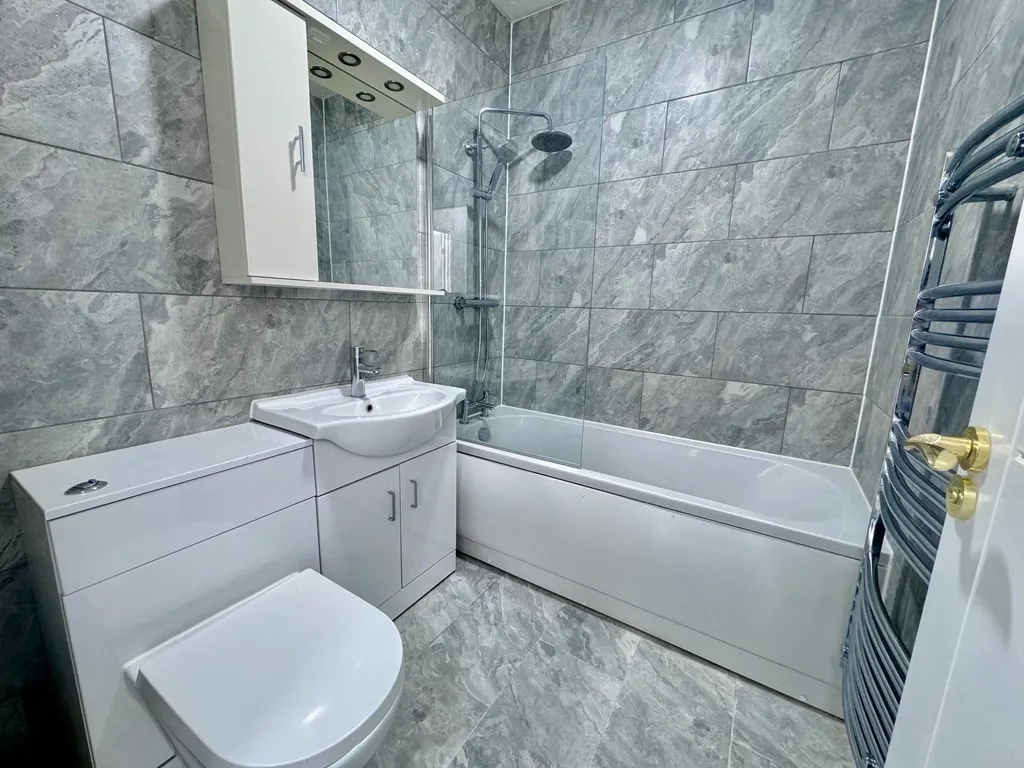 Additional image 3 of 1 Bed Flat, Castle Edge, NG7, N1 7GU