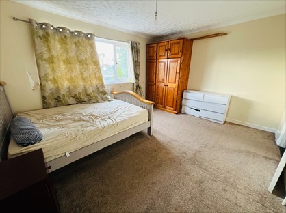 3 Bed Terraced House, Windmill Road, ME7