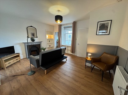 1 Bed Flat, Dalkeith Place, TD9