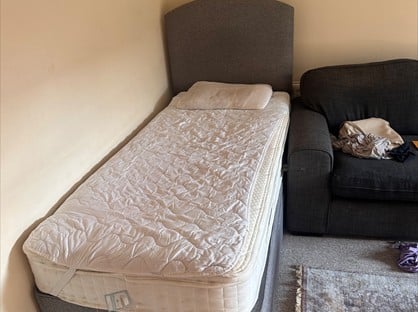 Room in a Shared Flat, Bridge Road East, AL7
