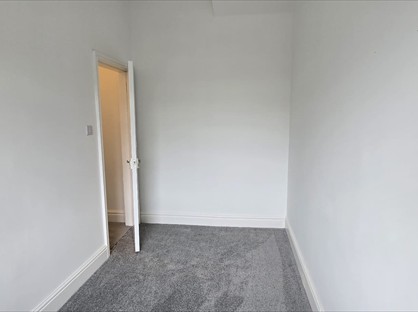 3 Bed Terraced House, Rhodes Street, WF10