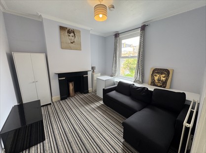 Room in a Shared Flat, Fulham Road, SW6
