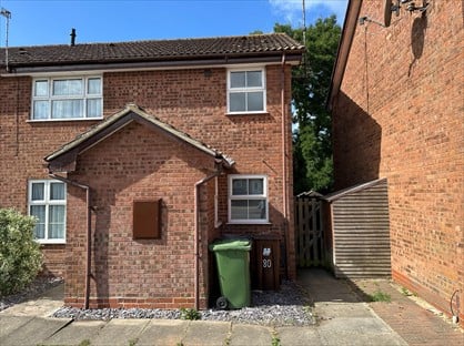 1 Bed End Terrace, The Campions, WD6