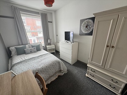 Room in a Shared House, Fratton Road, PO1