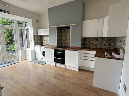 Room in a Shared House, Withins Lane, BL2