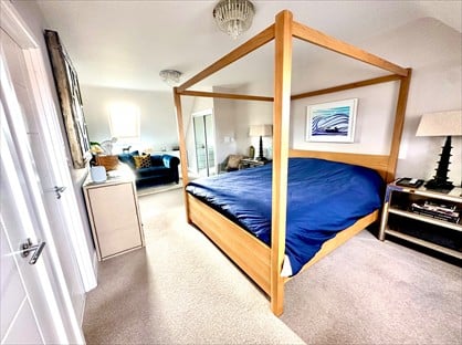 3 Bed Terraced House, Gilbert Hannam Close, GU29