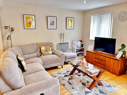 2 Bed Flat, Cuba Street, E14