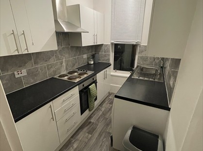 2 Bed Flat, Plane Street, HU3