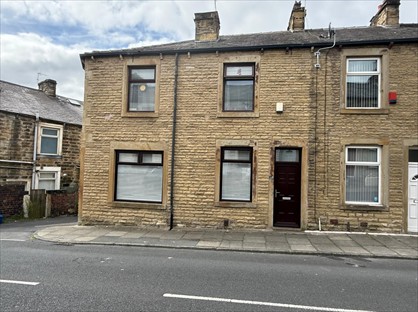4 Bed Terraced House, Wren Street, BB12
