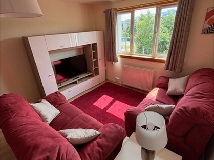 2 Bed Flat, Hailesland Grove, EH14