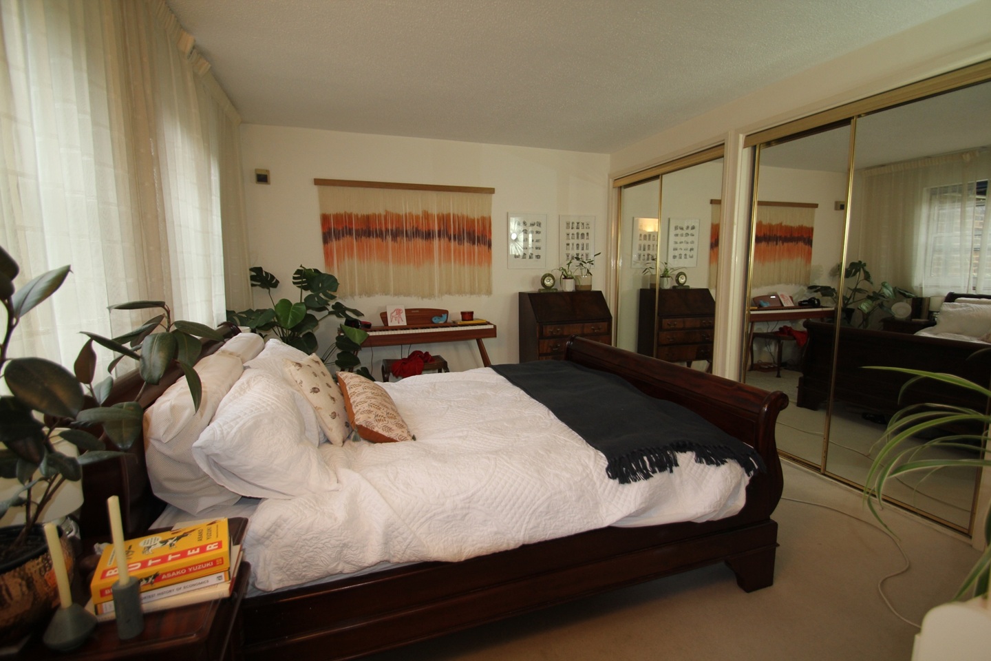 Additional image 5 of 3 Bed Flat, Morgans Walk, SW11, N1 7GU