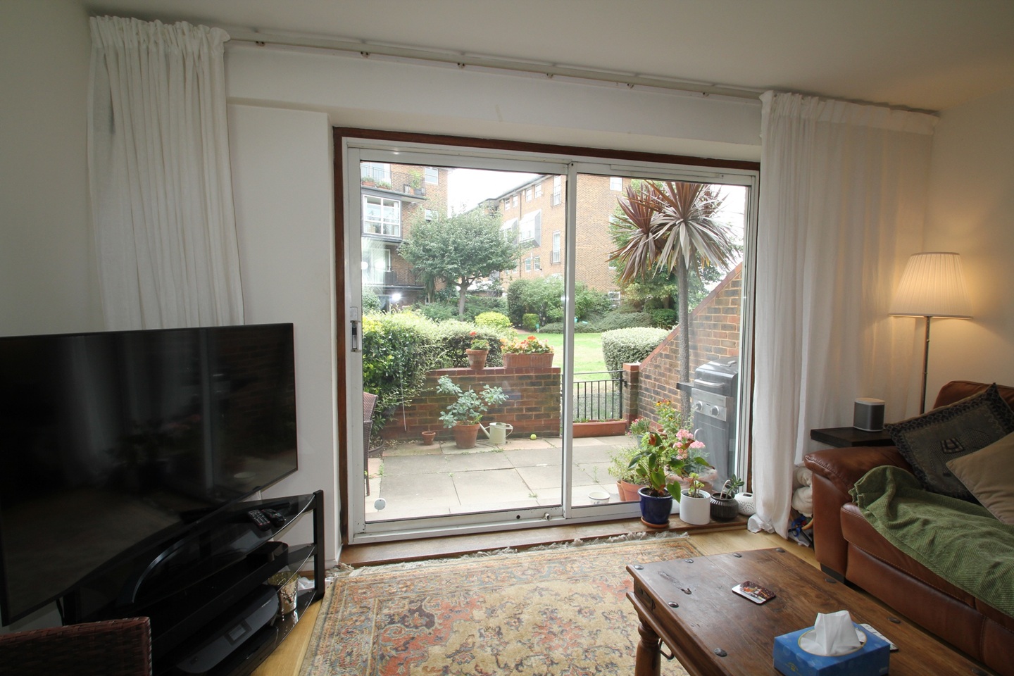 Additional image 16 of 3 Bed Flat, Morgans Walk, SW11, N1 7GU