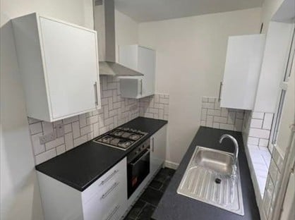 2 Bed Terraced House, Flax Road, LE4