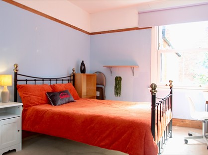 6 Bed Terraced House, Victoria Park Road, LE2