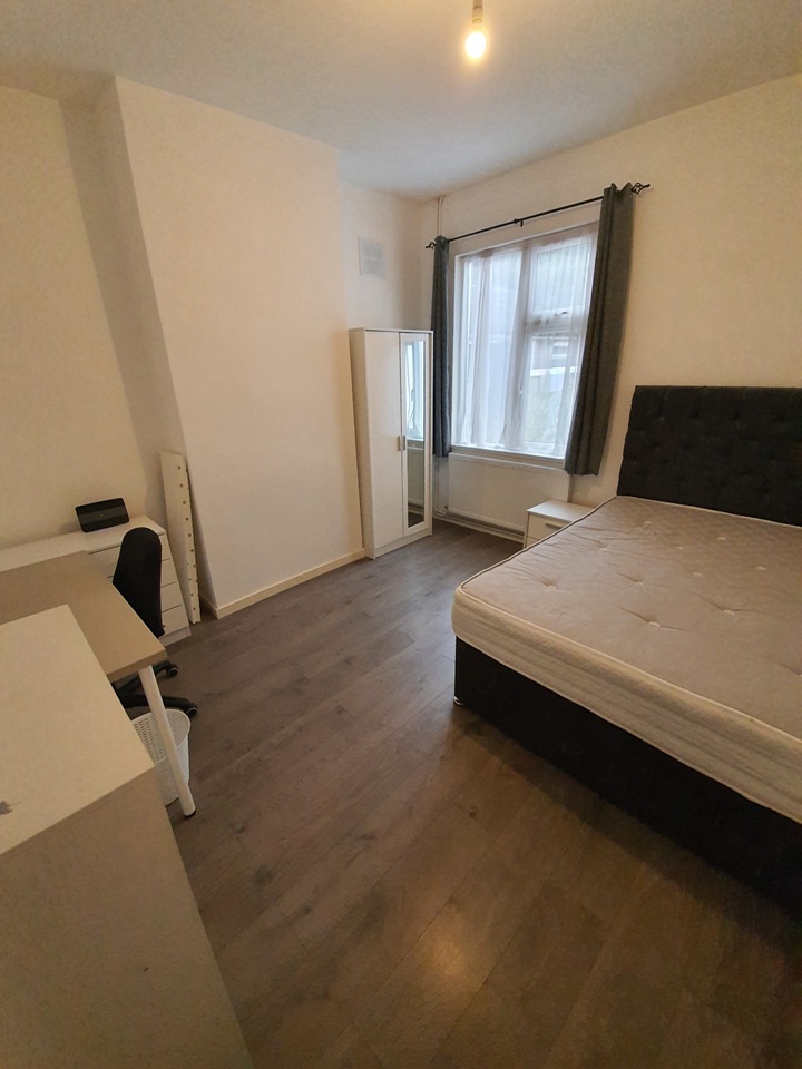 Additional image 10 of Room in a Shared House, Filbert Street East, LE2, N1 7GU