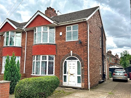 3 Bed Semi-Detached House, Newland Avenue, DN15
