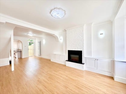 3 Bed Terraced House, Pinewood Close, SL9