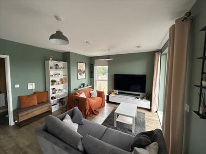 2 Bed Flat, Peregrine Drive, CM13