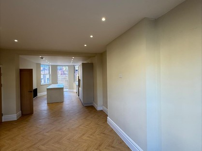 4 Bed Semi-Detached House, Stuart Crescent, N22