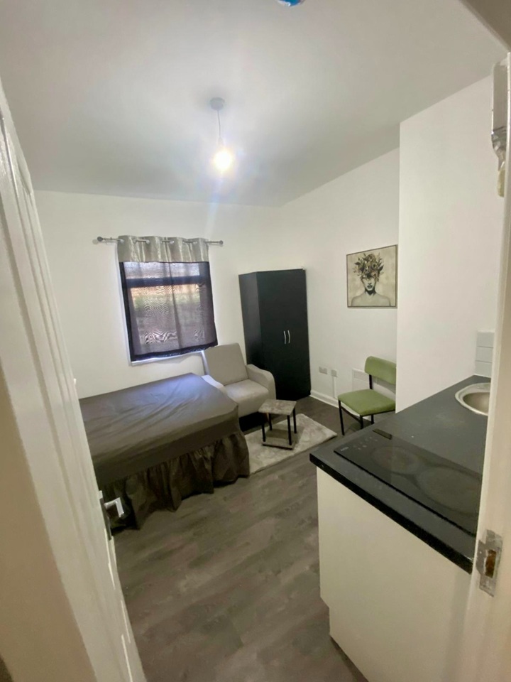 Room in a Shared Flat, Stoney Stanton Road, CV6