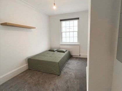 Room in a Shared House, Strutton Ground, SW1P