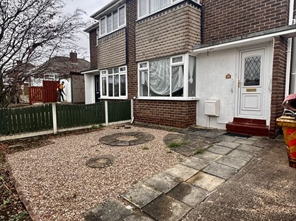 3 Bed Semi-Detached House, Woolgreaves Drive, WF2