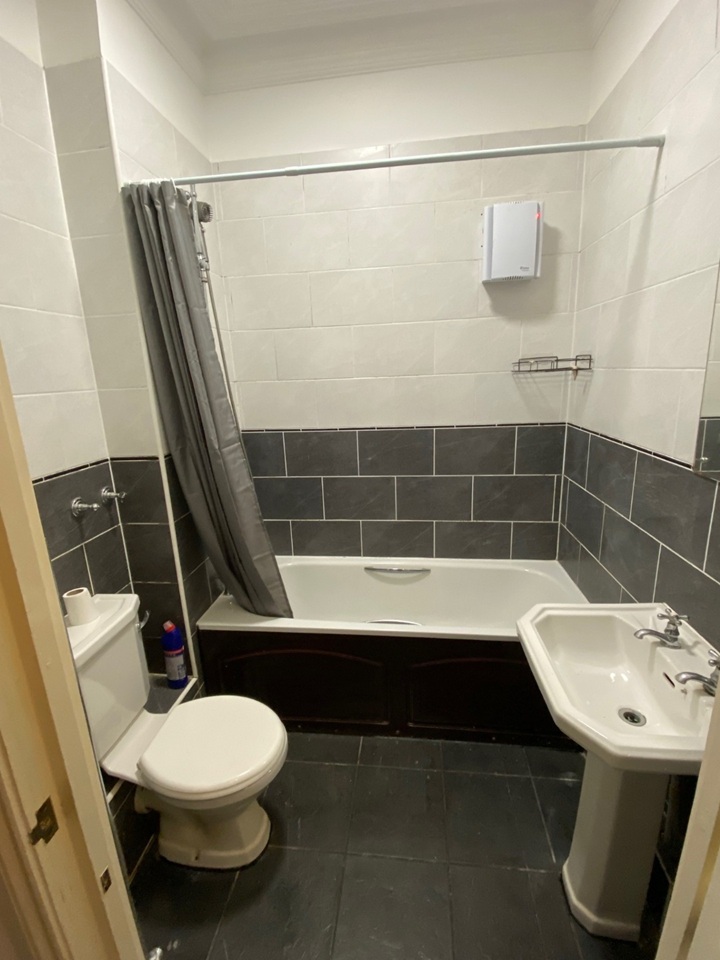 Additional image 5 of 2 Bed Flat, Hotwell Road, BS8, N1 7GU