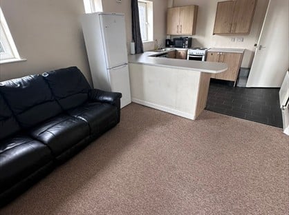 2 Bed Flat, Ferry Road, CF11