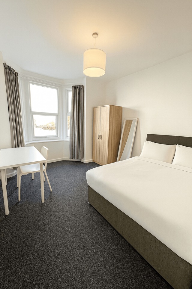 Additional image 2 of Room in a Shared House, Crown Street, OX4, N1 7GU