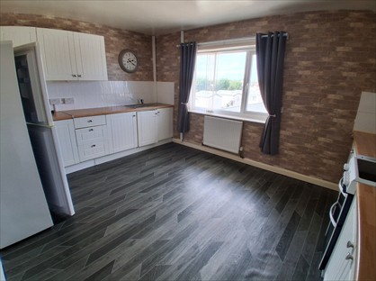 3 Bed Maisonette, Sandy Bay Sandbank Road, LL22