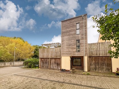 4 Bed Detached House, Elgin Grove, BA16