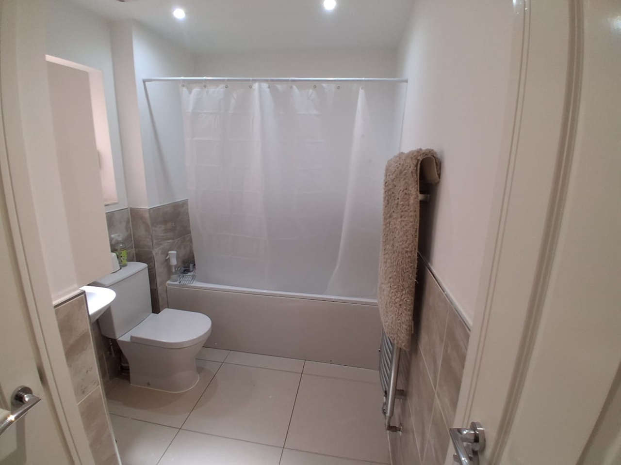 Wellingborough - Room in a Shared House, Lamport Way, NN8 - To Rent Now ...